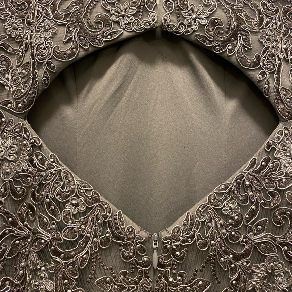 Elegant Silver Embellished Dress NWT - Picture 12 of 14